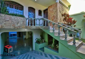 Foto 1 de Sobrado com 4 Quartos para alugar, 241m² em Dos Casa, São Bernardo do Campo