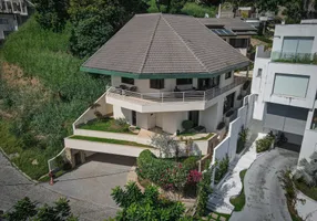 Foto 1 de Casa de Condomínio com 5 Quartos à venda, 483m² em Charitas, Niterói