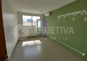 Foto 1 de Sala Comercial para alugar, 15m² em Martins, Uberlândia