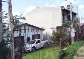 Foto 1 de Lote/Terreno à venda, 330m² em Cavalhada, Porto Alegre