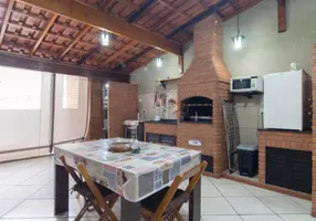 Foto 1 de Sobrado com 3 Quartos à venda, 103m² em Chácara Mafalda, São Paulo