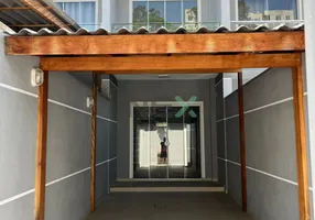 Foto 1 de Sobrado com 2 Quartos à venda, 65m² em Areias, Camboriú