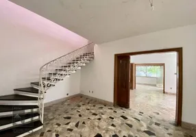 Foto 1 de Casa com 3 Quartos à venda, 407m² em Urca, Rio de Janeiro