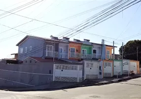 Foto 1 de Casa com 2 Quartos à venda, 77m² em Jardim Patrícia, Itaquaquecetuba
