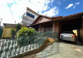 Foto 1 de Casa com 4 Quartos para alugar, 120m² em Milionários, Belo Horizonte