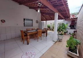 Foto 1 de Casa com 2 Quartos à venda, 115m² em Aldeia da Serra, Barueri