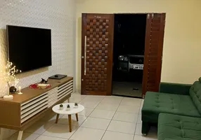 Foto 1 de Casa com 3 Quartos à venda, 92m² em Siqueira, Fortaleza