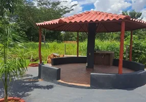 Foto 1 de Fazenda/Sítio com 3 Quartos à venda, 210m² em Area Rural de Rio Verde, Rio Verde