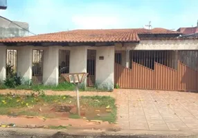 Foto 1 de Casa com 5 Quartos à venda, 332m² em Jardim Planalto, Goiânia