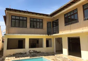 Foto 1 de Casa com 8 Quartos à venda, 403m² em Piratininga, Niterói