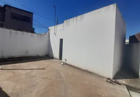 Foto 1 de Casa com 2 Quartos para alugar, 50m² em Papavento, Sete Lagoas