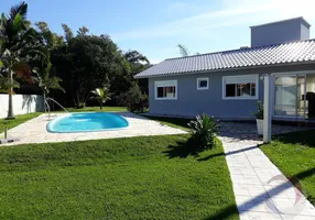 Foto 1 de Casa com 3 Quartos à venda, 303m² em Ingleses do Rio Vermelho, Florianópolis