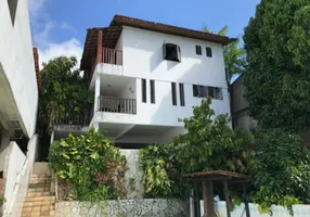 Foto 1 de Casa de Condomínio com 4 Quartos à venda, 358m² em Candeal, Salvador