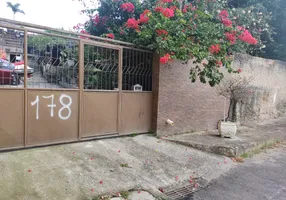 Foto 1 de Casa com 2 Quartos à venda, 100m² em Santo Antonio da Prata, Belford Roxo