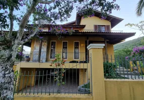 Foto 1 de Casa com 4 Quartos à venda, 295m² em Lagoa da Conceição, Florianópolis