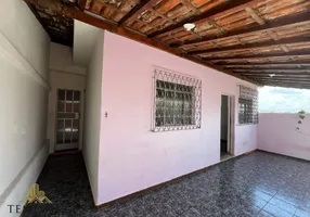 Foto 1 de Casa com 6 Quartos à venda, 261m² em Pirajá, Belo Horizonte