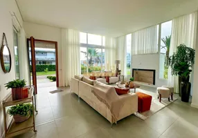 Foto 1 de Casa de Condomínio com 4 Quartos à venda, 255m² em Condominio Ocean Side, Torres