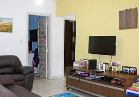 Foto 1 de Casa com 2 Quartos à venda, 100m² em Socorro, São Paulo