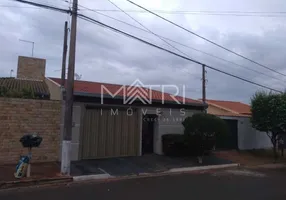 Foto 1 de Casa com 3 Quartos à venda, 145m² em Jardim Residencial Lupo II, Araraquara