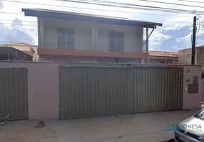 Foto 1 de Sobrado com 5 Quartos à venda, 213m² em Igapo, Londrina