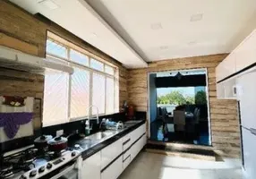 Foto 1 de Sobrado com 4 Quartos à venda, 412m² em Jardim Santa Rosalia, Sorocaba