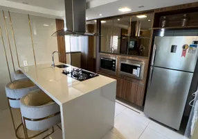 Foto 1 de Apartamento com 2 Quartos para alugar, 70m² em Papicu, Fortaleza