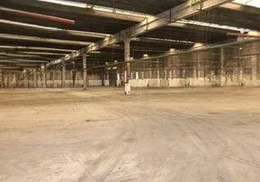 Foto 1 de Galpão/Depósito/Armazém à venda, 3300m² em Parque Central, Santo André