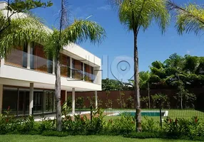 Foto 1 de Casa de Condomínio com 6 Quartos à venda, 588m² em Centro, São Sebastião