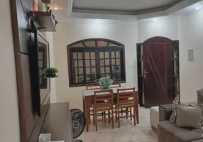 Foto 1 de Casa com 3 Quartos à venda, 100m² em Vila Tesouro, São José dos Campos