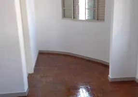 Foto 1 de Casa com 1 Quarto para alugar, 75m² em Vila Carrão, São Paulo