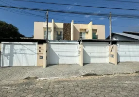 Foto 1 de Sobrado com 2 Quartos para alugar, 60m² em Aventureiro, Joinville