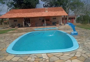 Foto 1 de Fazenda/Sítio com 3 Quartos à venda, 180m² em Zona Rural, São Miguel Arcanjo