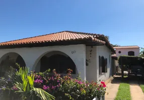 Foto 1 de Casa com 5 Quartos à venda, 200m² em Balneario São Pedro, São Pedro da Aldeia