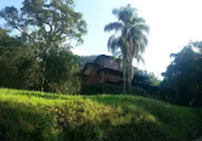Foto 1 de Fazenda/Sítio com 4 Quartos à venda, 358m² em Zona Rural, Rio Preto
