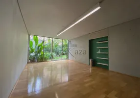 Foto 1 de Apartamento com 1 Quarto para alugar, 85m² em Itaim Bibi, São Paulo