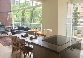 Foto 1 de Apartamento com 3 Quartos à venda, 350m² em Campo Belo, São Paulo