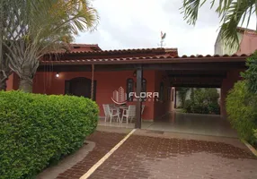 Foto 1 de Casa com 3 Quartos à venda, 300m² em Itaipu, Niterói