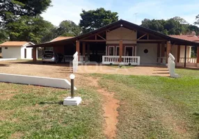 Foto 1 de Fazenda/Sítio com 3 Quartos à venda, 684m² em Tibaia de São Fernando, São Carlos