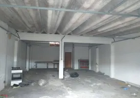 Foto 1 de Galpão/Depósito/Armazém para alugar, 150m² em Cajuru, Curitiba