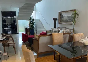 Foto 1 de Casa de Condomínio com 4 Quartos à venda, 285m² em Boa Vista, Uberaba