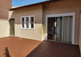 Foto 1 de Casa com 2 Quartos à venda, 55m² em Planalto Verde I, Ribeirão Preto