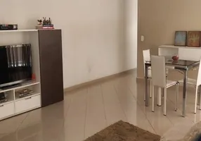 Foto 1 de Sobrado com 3 Quartos à venda, 100m² em Presidente Altino, Osasco