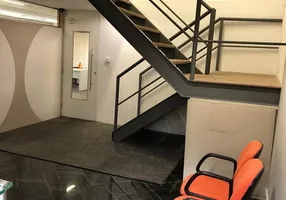 Foto 1 de Sala Comercial à venda, 340m² em Real Parque, São Paulo