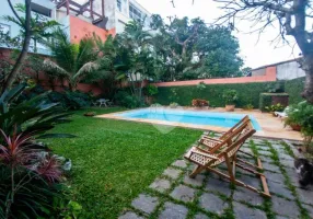 Foto 1 de Casa com 4 Quartos à venda, 556m² em Jardim Botânico, Rio de Janeiro