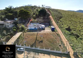 Foto 1 de Fazenda/Sítio com 3 Quartos à venda, 70m² em , Paty do Alferes