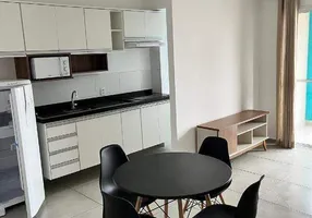 Foto 1 de Apartamento com 2 Quartos para alugar, 52m² em Vila Sao Pedro, Santo André