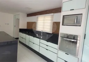 Foto 1 de Sobrado com 4 Quartos para venda ou aluguel, 450m² em Vila Irmãos Arnoni, São Paulo