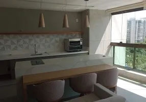 Foto 1 de Apartamento com 4 Quartos para alugar, 191m² em Barra da Tijuca, Rio de Janeiro