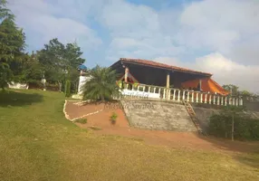 Foto 1 de Fazenda/Sítio com 4 Quartos à venda, 30000m² em Chácara Belo Horizonte, Taubaté