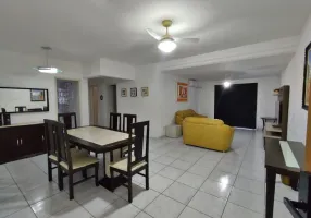 Foto 1 de Apartamento com 2 Quartos à venda, 110m² em Canto do Forte, Praia Grande